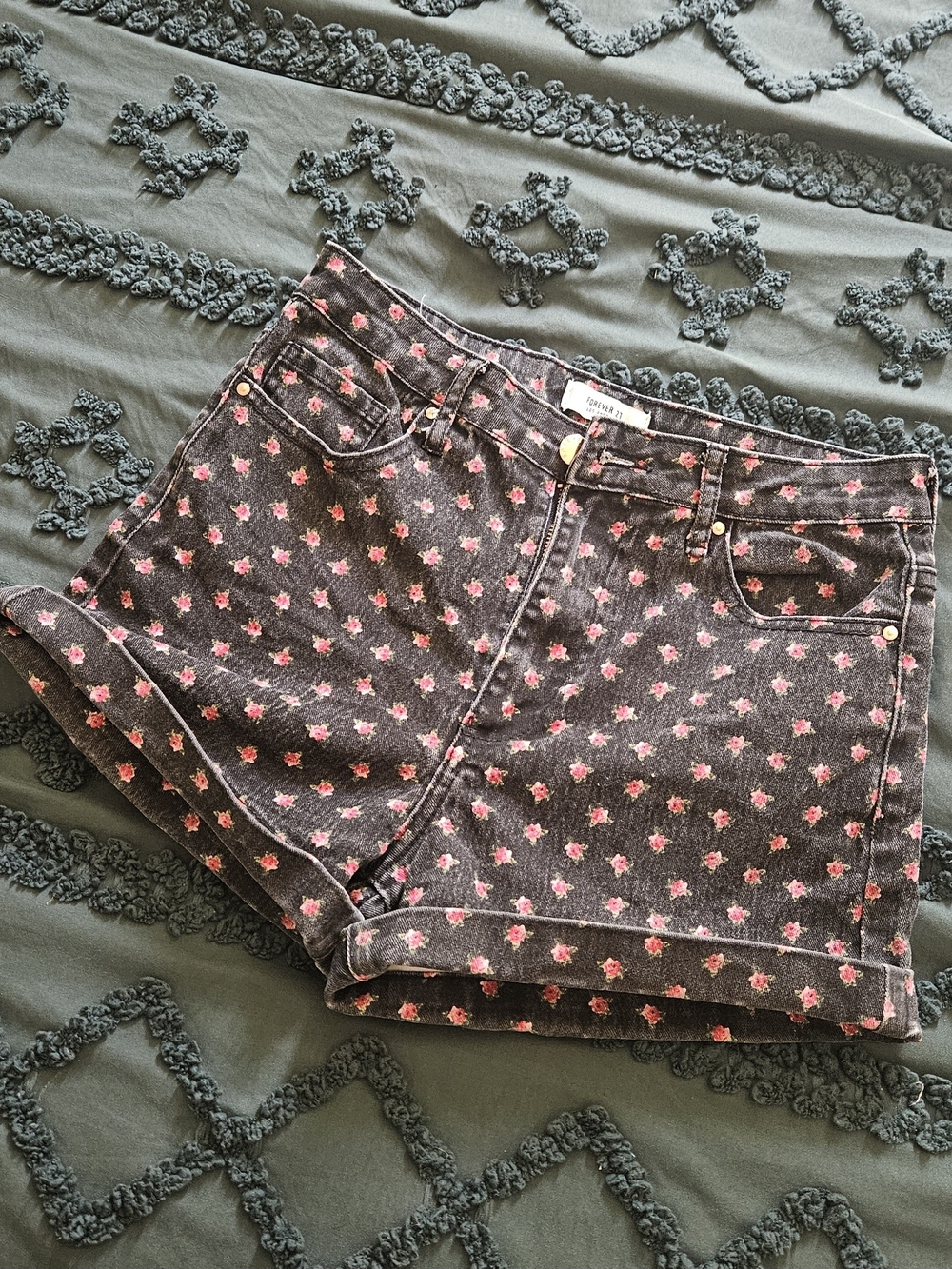 Ditsy Floral Forever 21 Denim Shorts
